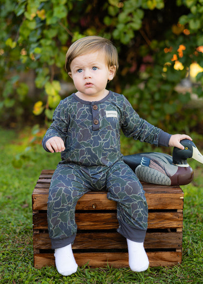 Buck Camo Baby Outfit
